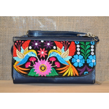 Portfel torebka skórzana granatowa z kwiatowym kolorowym haftem .